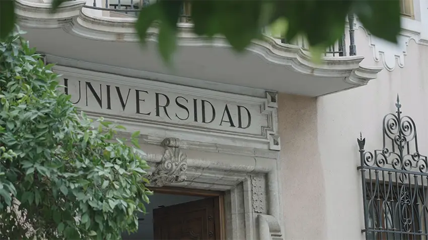 NATURE'S GUARDIANS BEHIND THE SCENES